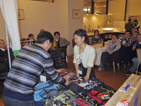 2011.12.04.kaz.jpg